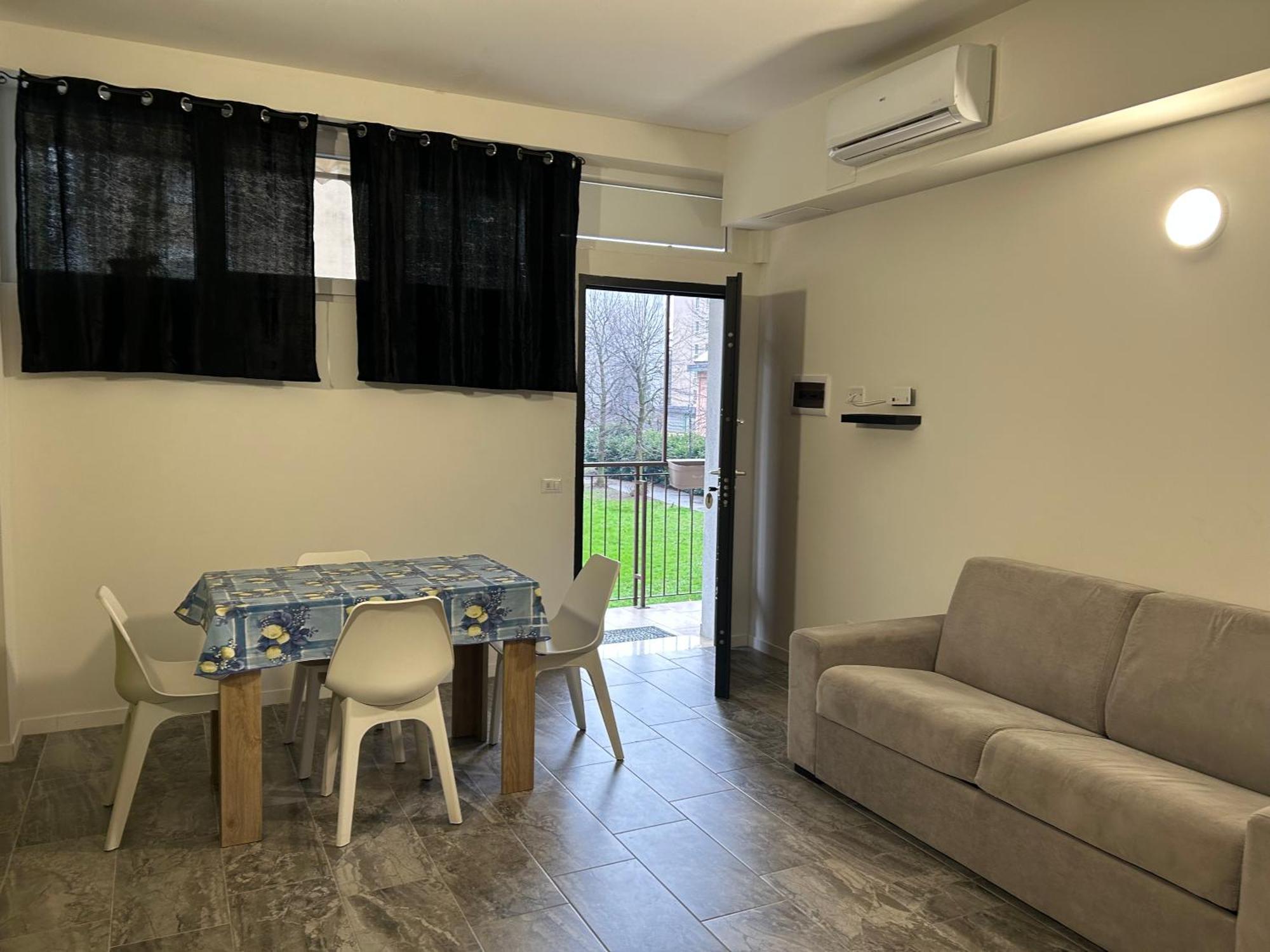 Ferienwohnung Roberta House Rozzano Exterior foto